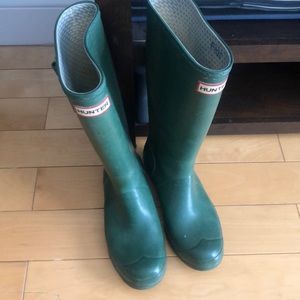 Hunter Rainboots sz6 EU size 37, color kelly green